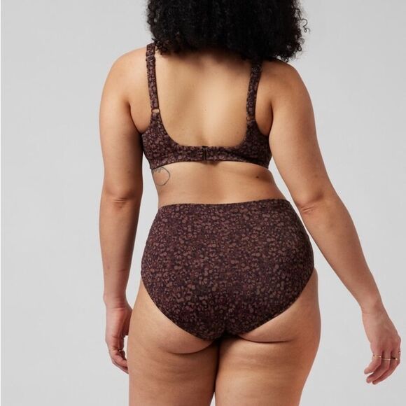 NWOT Athleta Bondi Bra Cup Bikini Top in Floral Camo Decadent Chocolate 32B/C - Picture 6 of 10